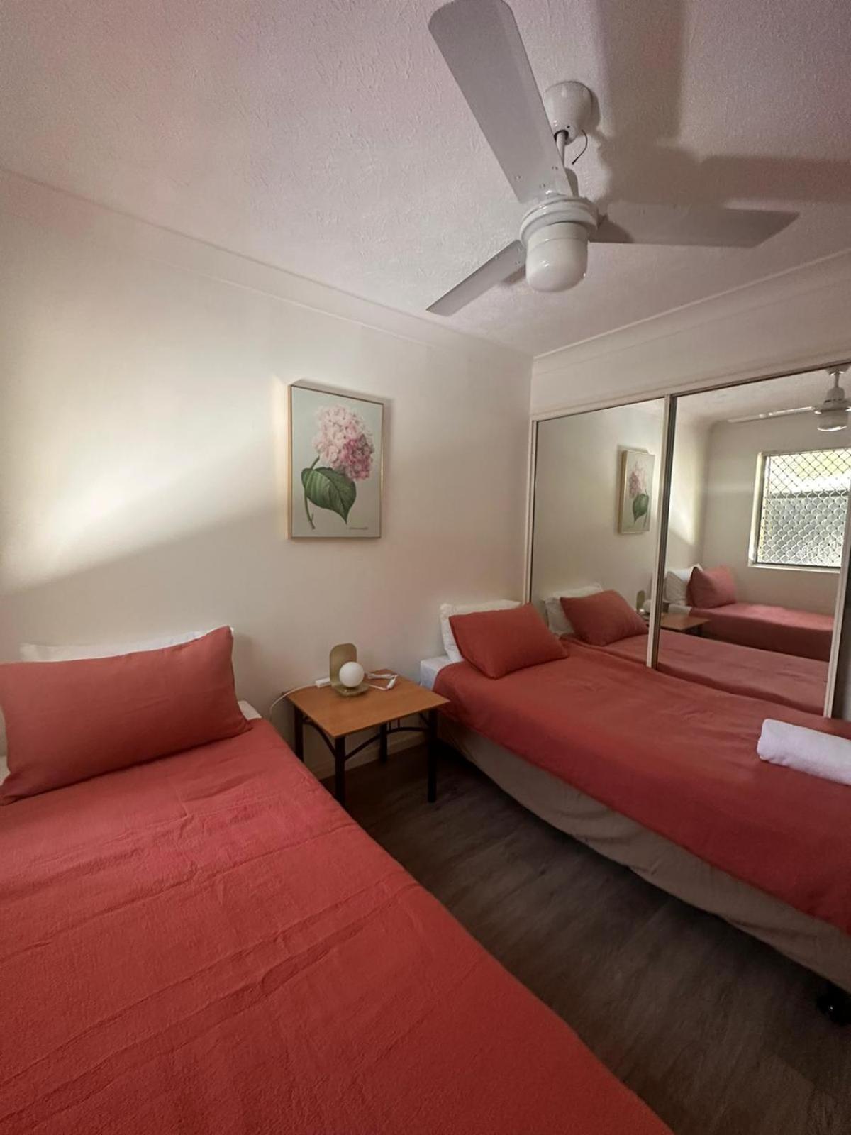 Surfers Tradewinds Hotel Gold Coast Ngoại thất bức ảnh